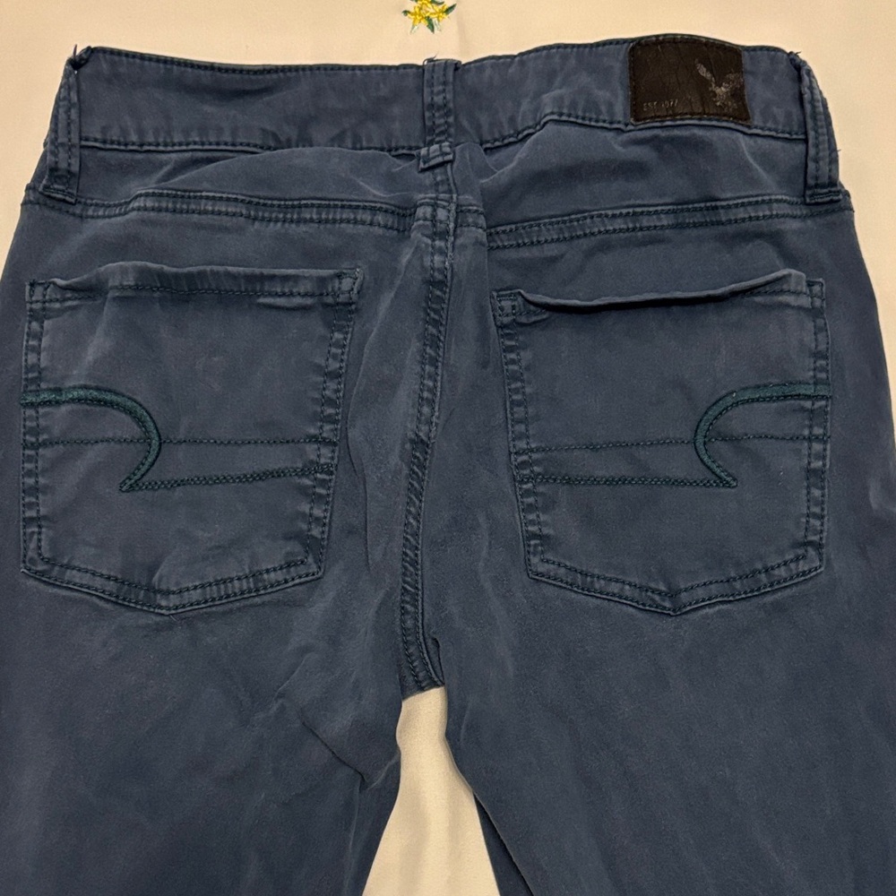 American Eagle Outfitters Skinny Pants in Deep Blue